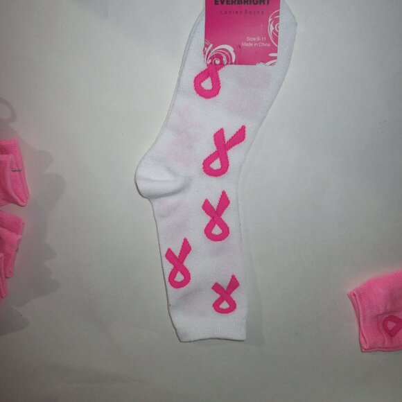 12 Pair Breast Cancer Awareness Pink Ribbon Crew Socks Shoe Size 4-10 - Picture 3 of 4